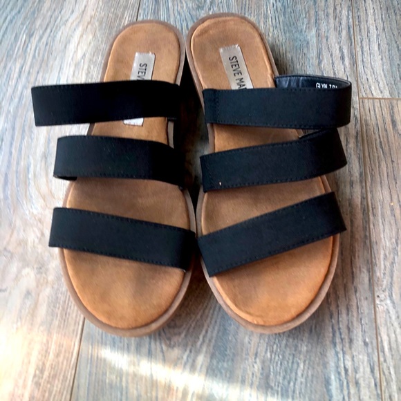 Steve Madden Shoes - Steve Madden Flat Sandal With Stretch Band 7.5